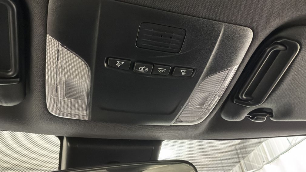 Toyota Corolla CVT 2022 d&rsquo;occasion à vendre - 17