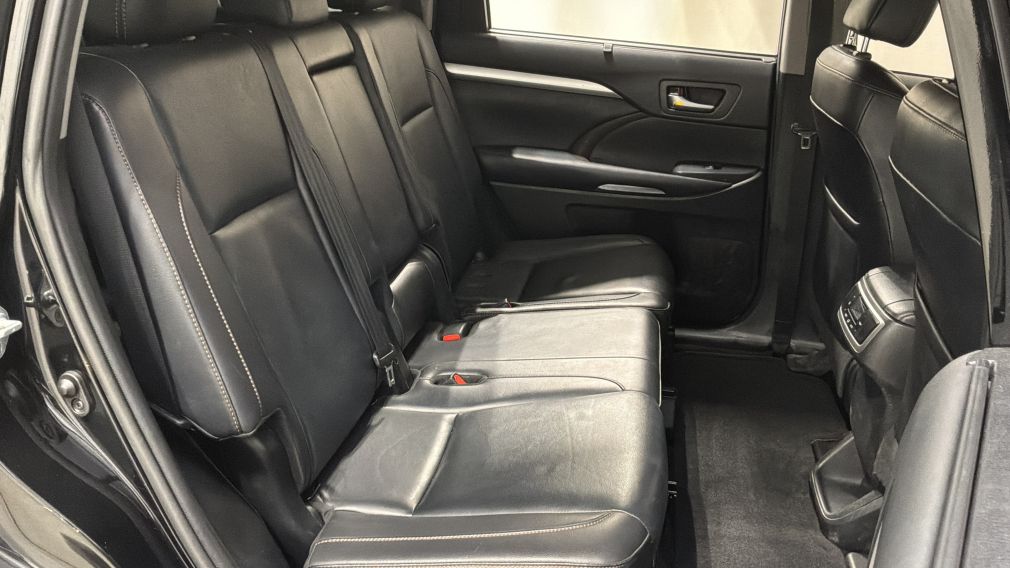 Toyota Highlander XLE 2019 d&rsquo;occasion à vendre - 29