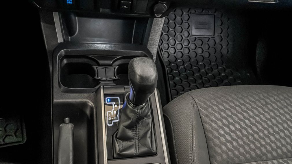 Toyota Tacoma 4×4 Double Cab Auto 2022 d&rsquo;occasion à vendre - 12