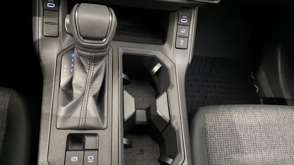 Toyota Rav 4 LE 2026 d&rsquo;occasion à vendre - 18