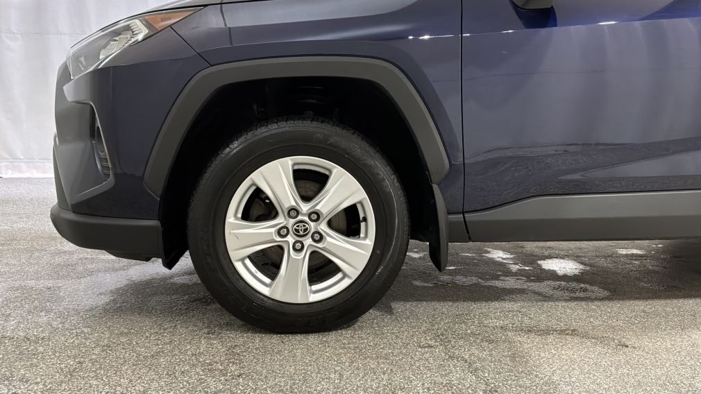 Toyota Rav 4 XLE 2021 d&rsquo;occasion à vendre - 9