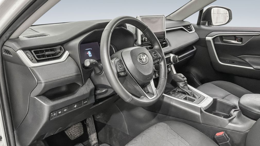 Toyota Rav 4 XLE 2023 d&rsquo;occasion à vendre - 11