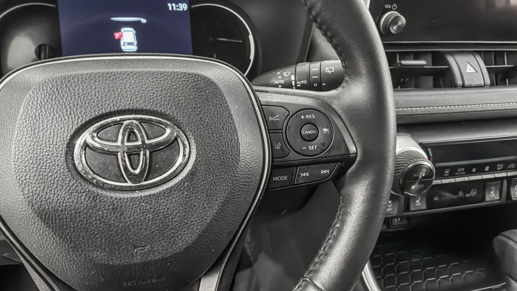 Toyota Rav 4 XLE 2023 d&rsquo;occasion à vendre - 13