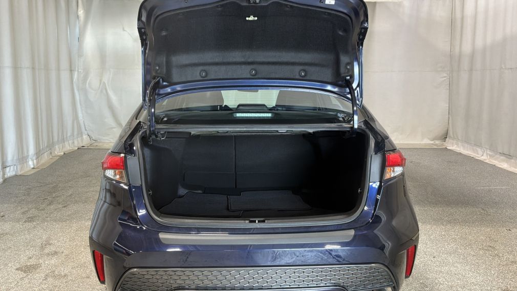 Toyota Rav 4 XLE 2023 d&rsquo;occasion à vendre - 38