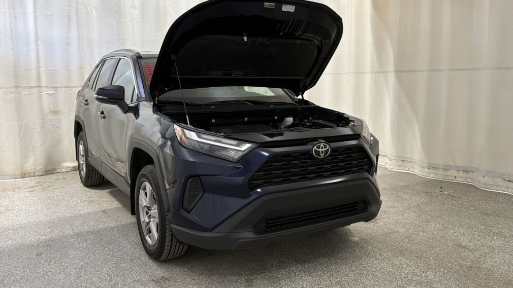 Toyota Rav 4 XLE 2023 d&rsquo;occasion à vendre - 10