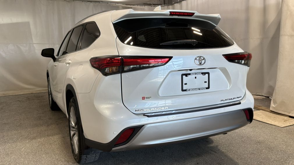 Toyota Highlander Limited 2022 d&rsquo;occasion à vendre - 5
