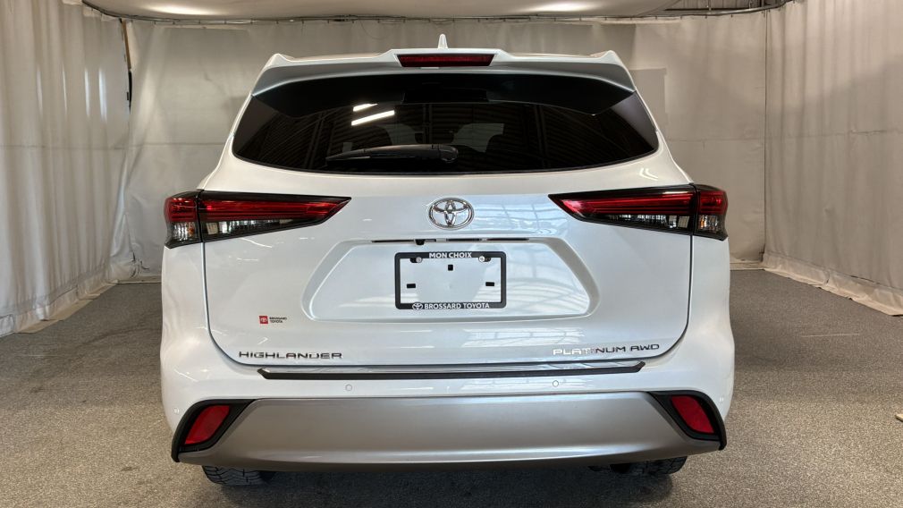 Toyota Highlander Limited 2022 d&rsquo;occasion à vendre - 4