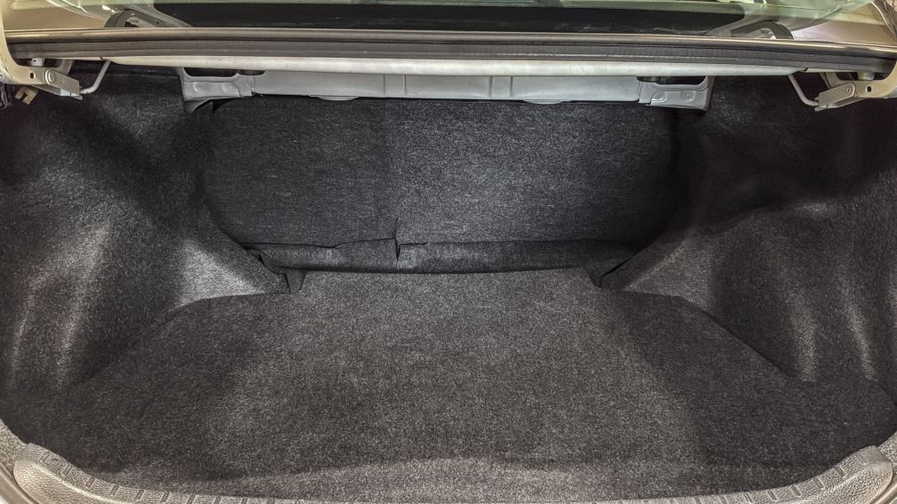 Toyota Corolla LE 2019 à vendre à Trois-Rivières - 12
