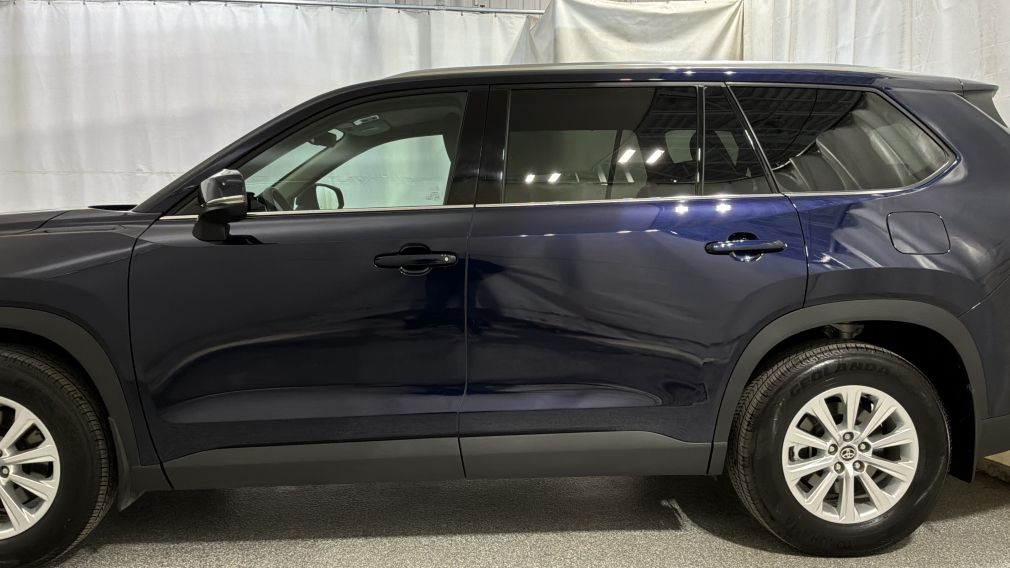 Toyota Grand Highlander XLE 2026 d&rsquo;occasion à vendre - 6
