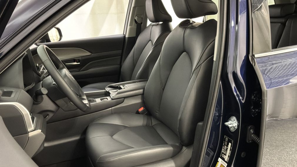 Toyota Grand Highlander XLE 2026 d&rsquo;occasion à vendre - 24