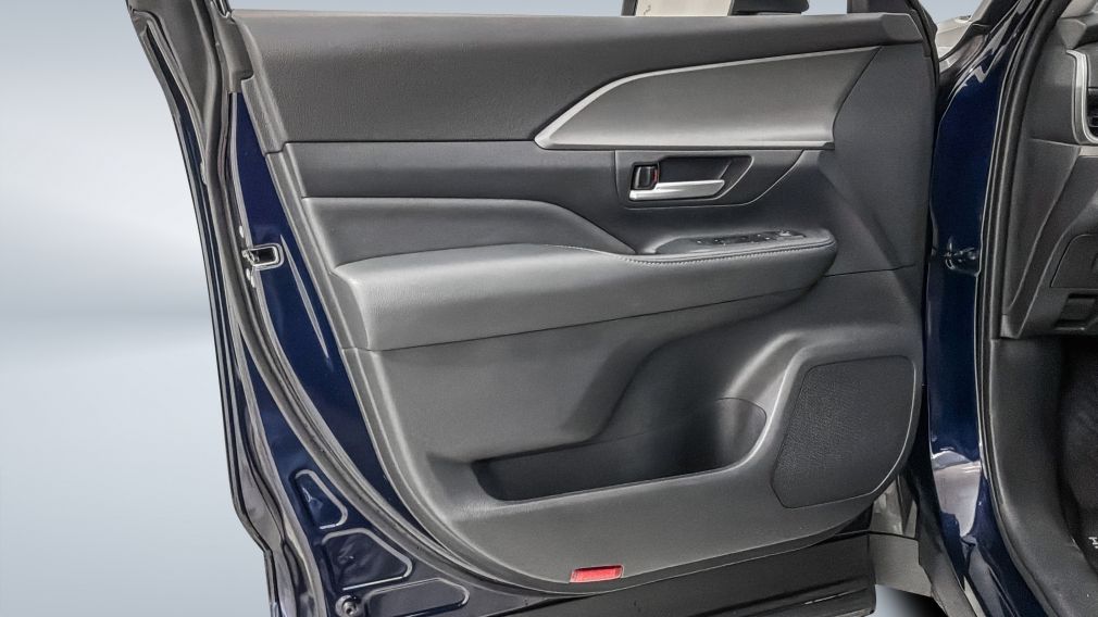Toyota Grand Highlander XLE 2026 d&rsquo;occasion à vendre - 23