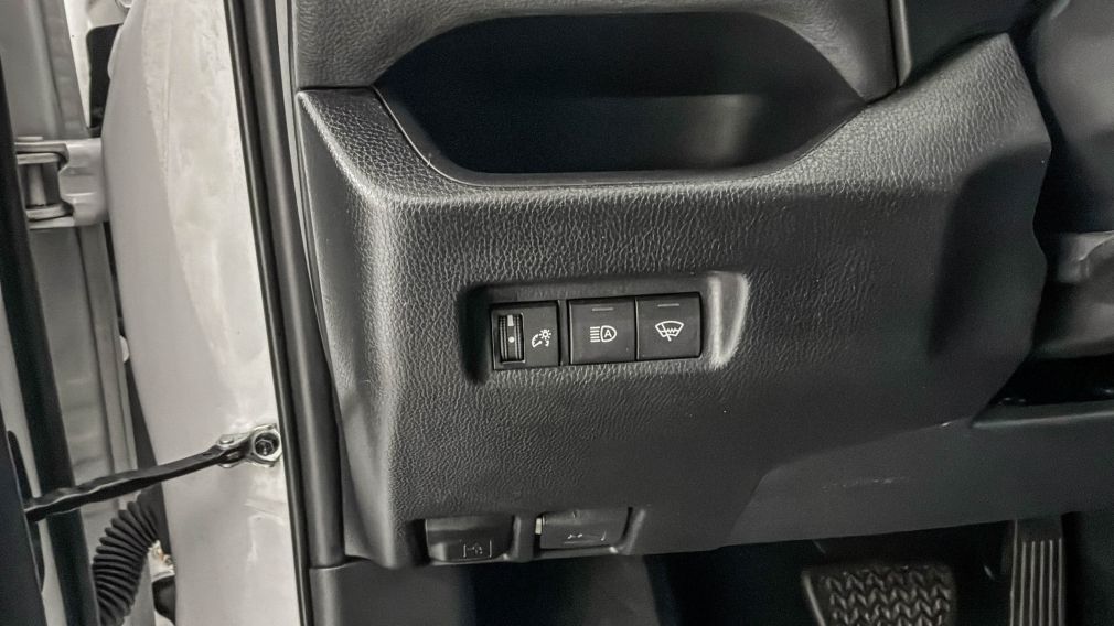 Toyota Rav 4 LE 2019 d&rsquo;occasion à vendre - 20