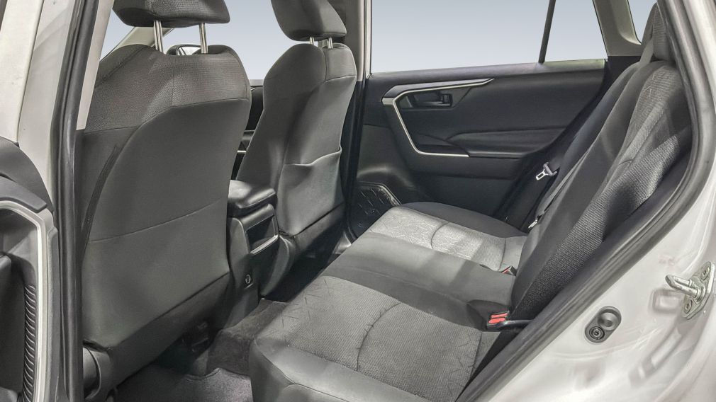Toyota Rav 4 LE 2019 d&rsquo;occasion à vendre - 27
