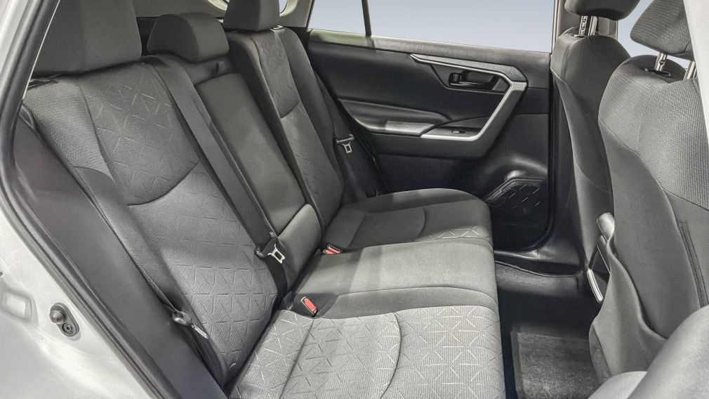 Toyota Rav 4 LE 2019 d&rsquo;occasion à vendre - 28