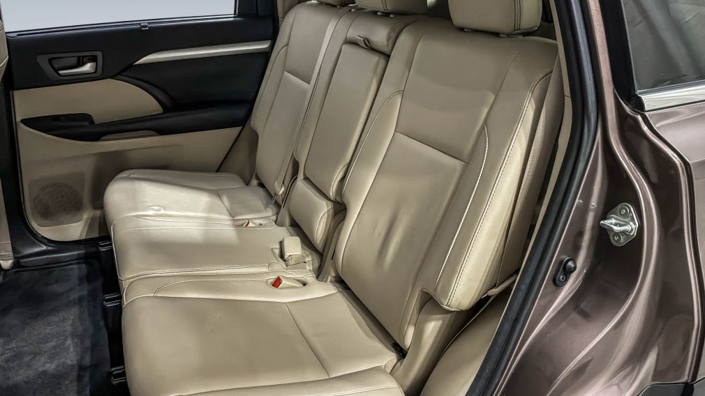 Toyota Highlander XLE 2018 d&rsquo;occasion à vendre - 24