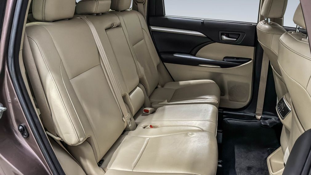 Toyota Highlander XLE 2018 d&rsquo;occasion à vendre - 27