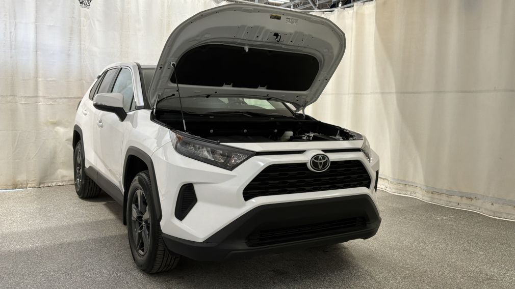 Toyota Rav 4 LE 2024 d&rsquo;occasion à vendre - 10