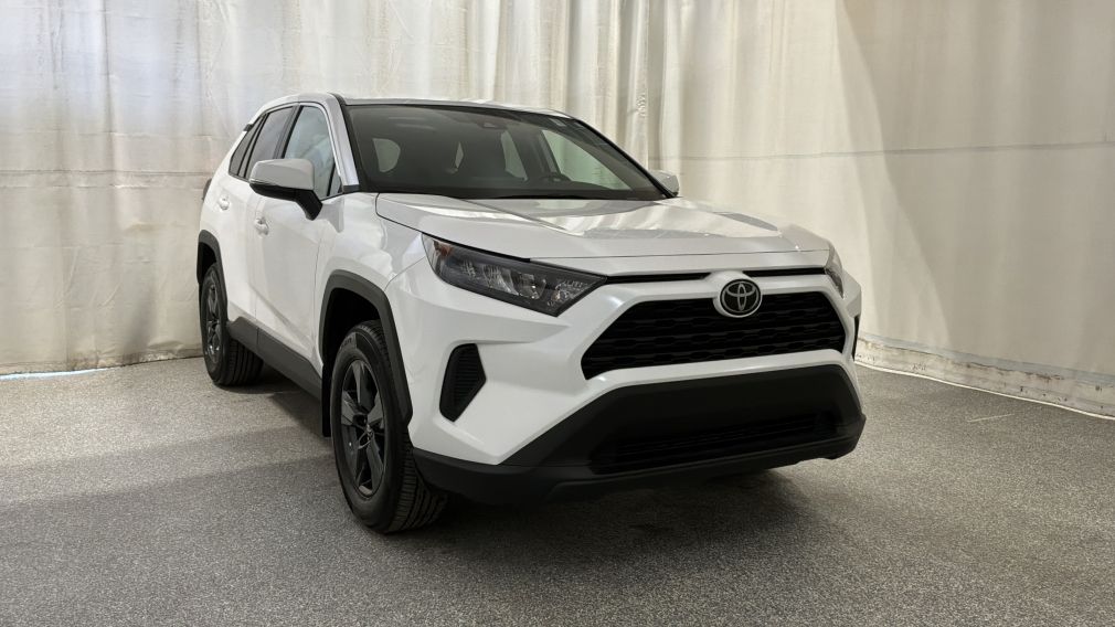 Toyota Rav 4 LE 2024 d&rsquo;occasion à vendre - 1