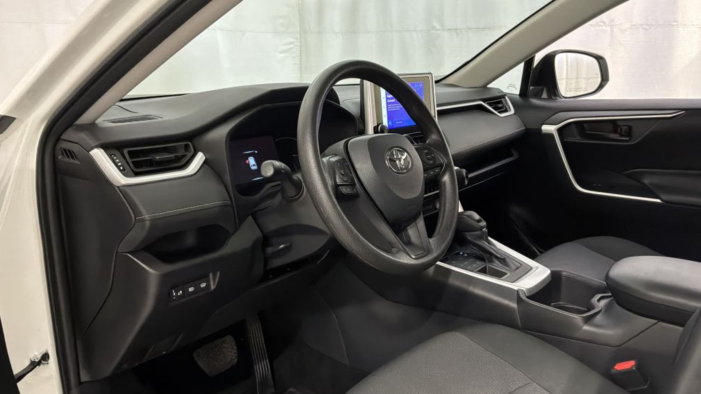Toyota Rav 4 LE 2024 d&rsquo;occasion à vendre - 25
