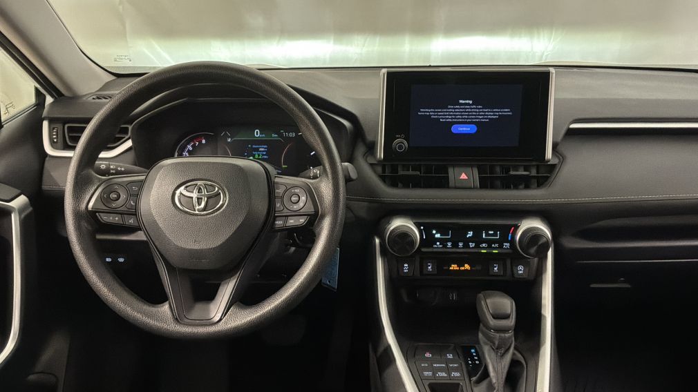 Toyota Rav 4 LE 2024 d&rsquo;occasion à vendre - 33