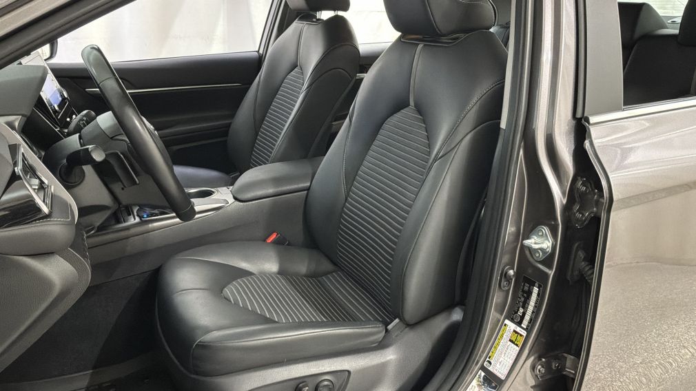 Toyota Camry SE 2024 d&rsquo;occasion à vendre - 25