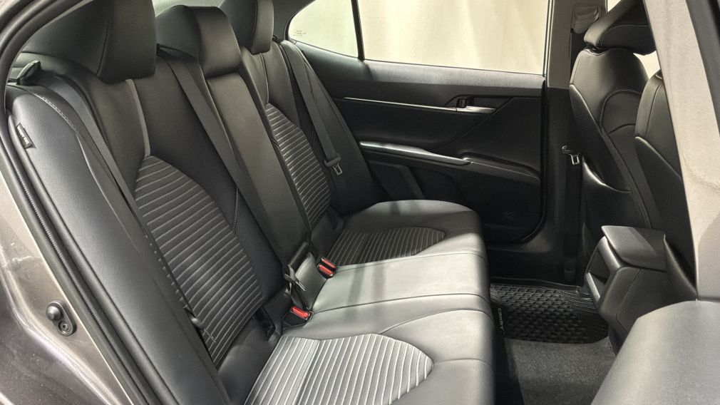 Toyota Camry SE 2024 d&rsquo;occasion à vendre - 29