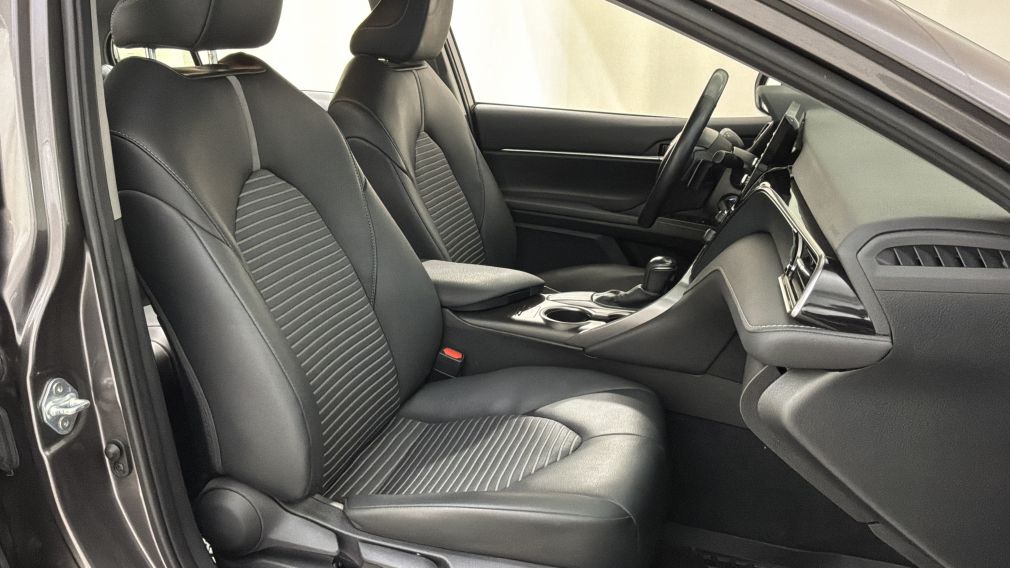 Toyota Camry SE 2024 d&rsquo;occasion à vendre - 30