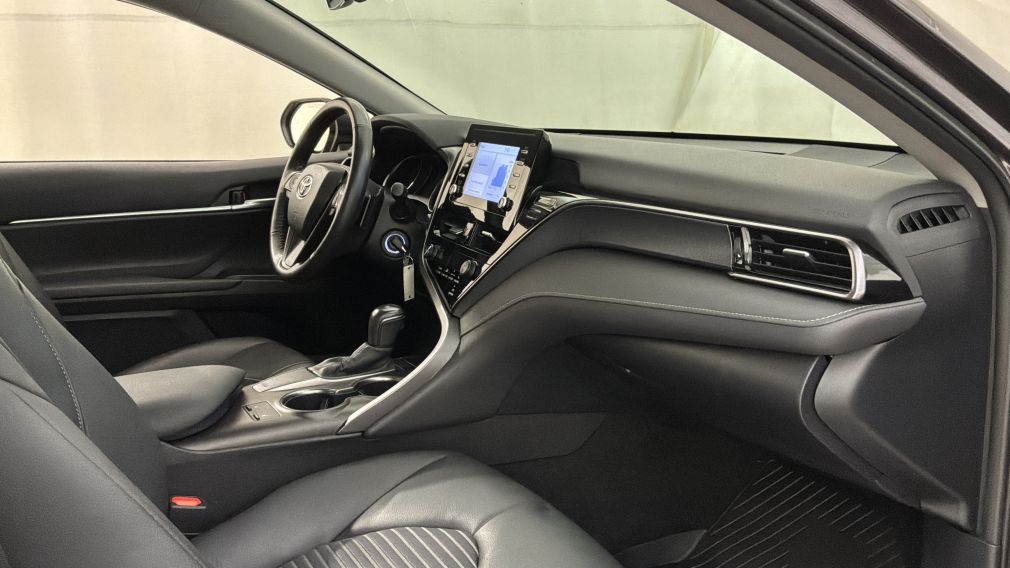 Toyota Camry SE 2024 d&rsquo;occasion à vendre - 31