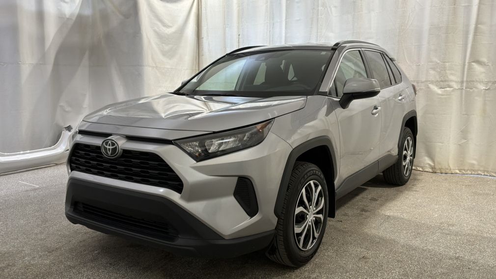 Toyota Rav 4 LE 2021 d&rsquo;occasion à vendre - 3