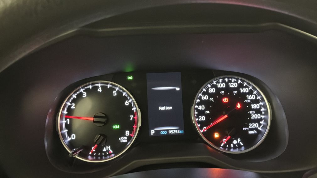 Toyota Rav 4 LE 2021 d&rsquo;occasion à vendre - 40