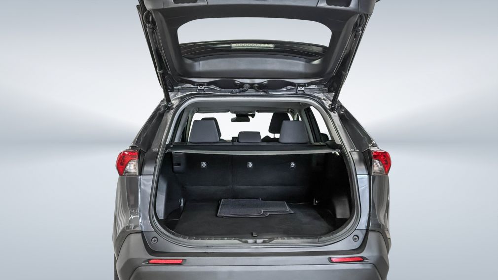 Toyota Rav 4 Hybrid XLE 2022 d&rsquo;occasion à vendre - 13