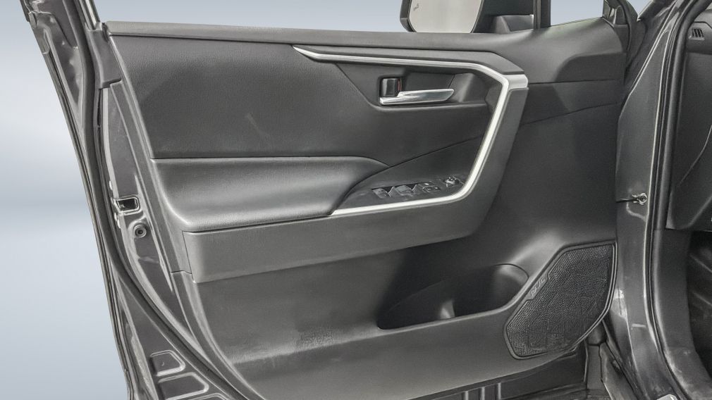 Toyota Rav 4 Hybrid XLE 2022 d&rsquo;occasion à vendre - 23