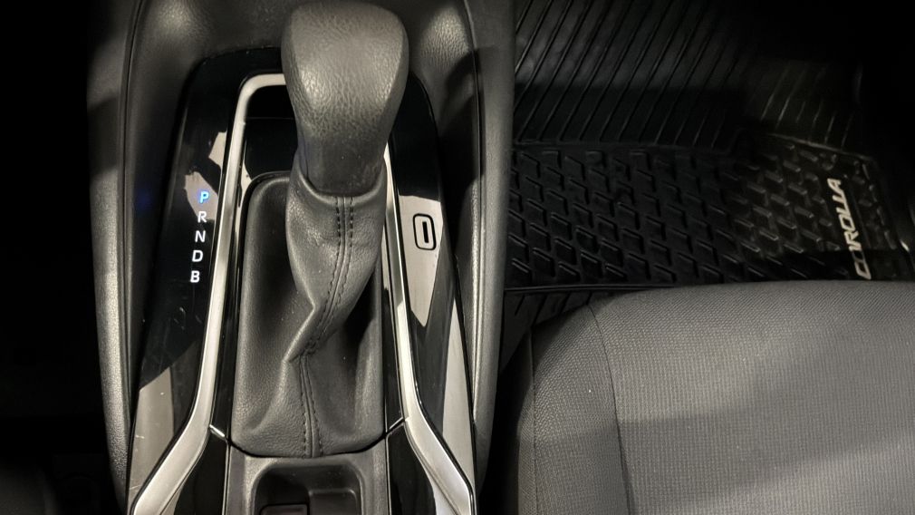 Toyota Corolla LE 2020 d&rsquo;occasion à vendre - 18