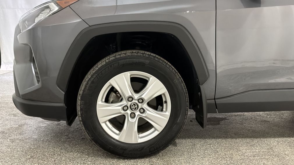 Toyota Rav 4 XLE 2021 d&rsquo;occasion à vendre - 9