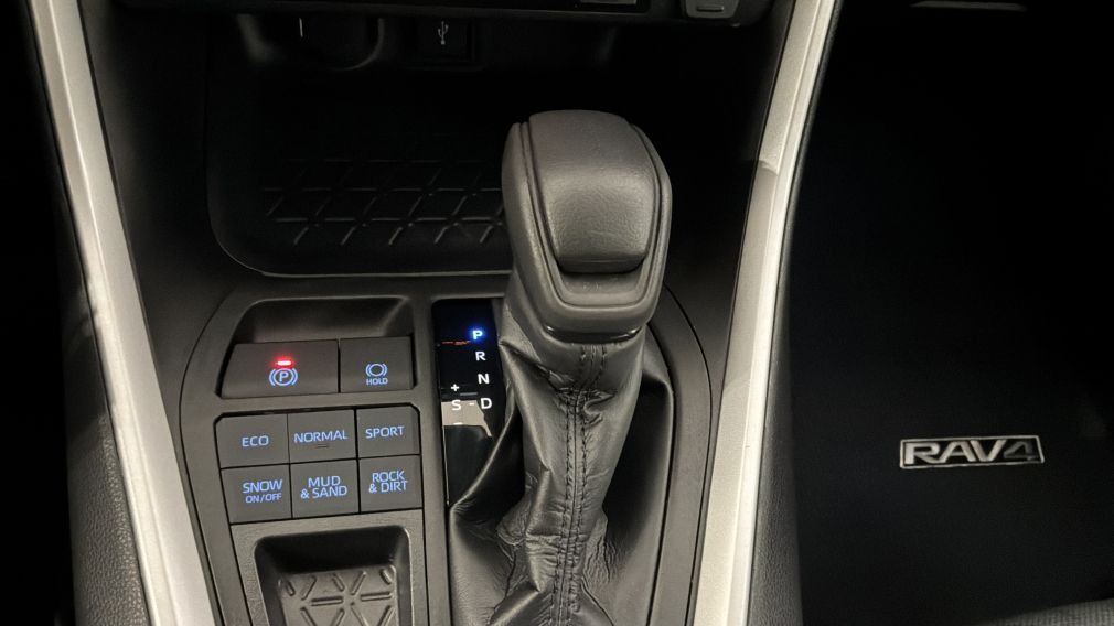 Toyota Rav 4 XLE 2021 d&rsquo;occasion à vendre - 17