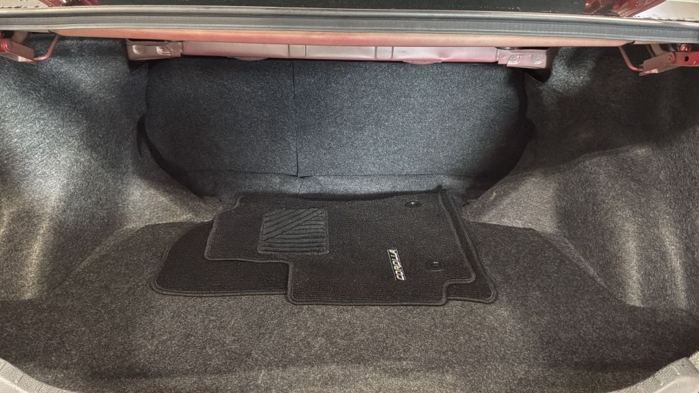 Toyota Corolla LE 2017 d&rsquo;occasion à vendre - 12