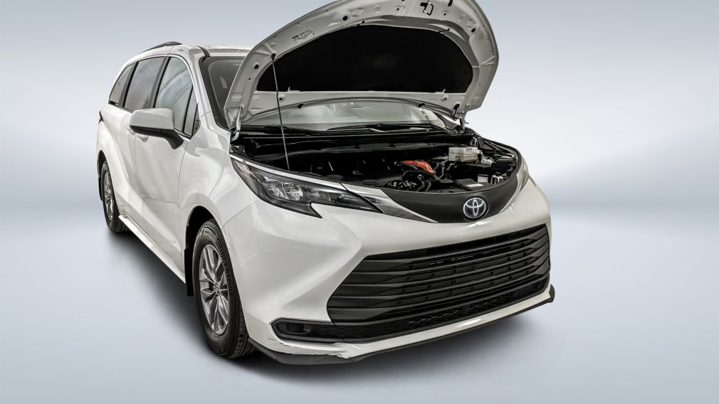 Toyota Sienna LE 2024 d&rsquo;occasion à vendre - 10