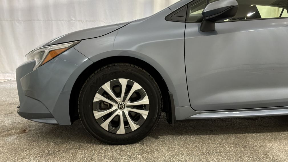 Toyota Corolla Hybrid LE 2024 d&rsquo;occasion à vendre - 9