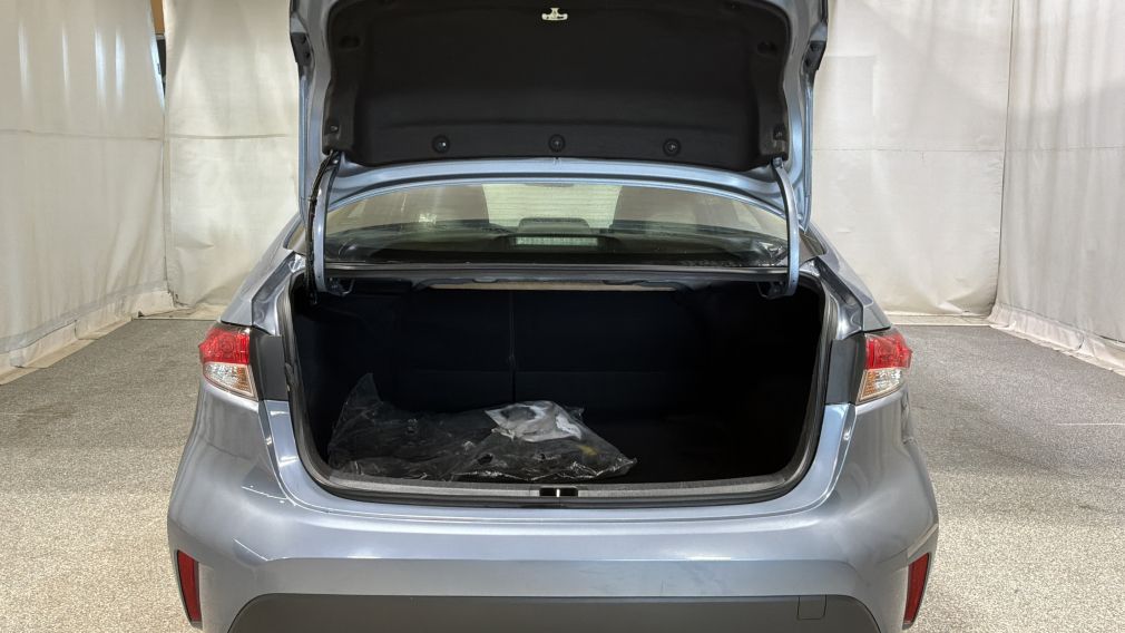 Toyota Corolla Hybrid LE 2024 d&rsquo;occasion à vendre - 13