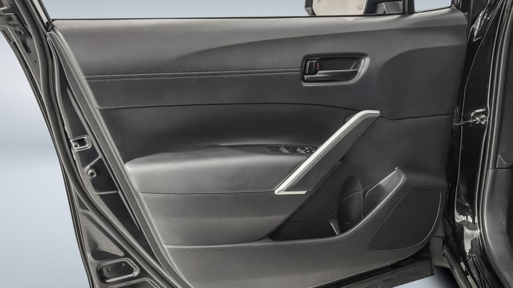 Toyota Corolla LE 2024 d&rsquo;occasion à vendre - 23