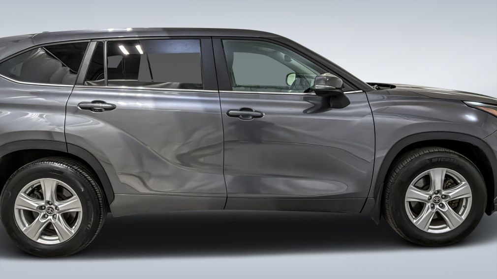 Toyota Highlander LE 2023 d&rsquo;occasion à vendre - 2