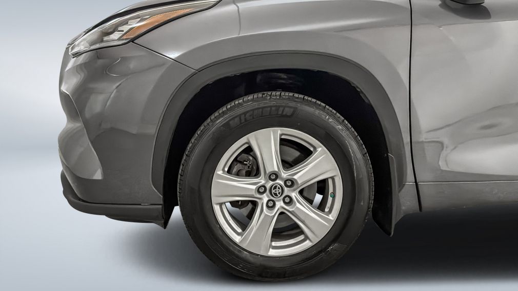 Toyota Highlander LE 2023 d&rsquo;occasion à vendre - 9