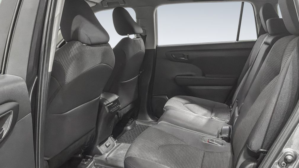 Toyota Highlander LE 2023 d&rsquo;occasion à vendre - 27