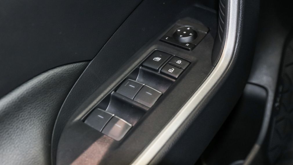 Toyota RAV4 Prime SE 2024 d&rsquo;occasion à vendre - 14