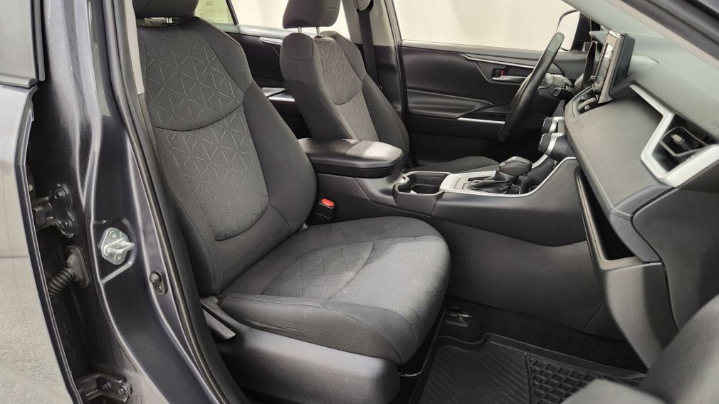Toyota Rav 4 XLE 2020 d&rsquo;occasion à vendre - 26