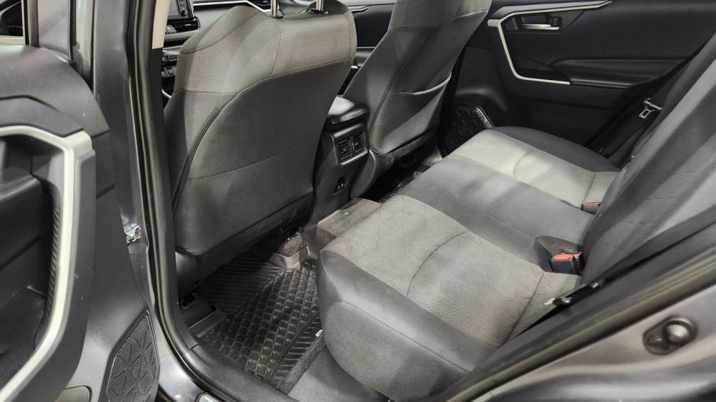 Toyota Rav 4 XLE 2020 d&rsquo;occasion à vendre - 23