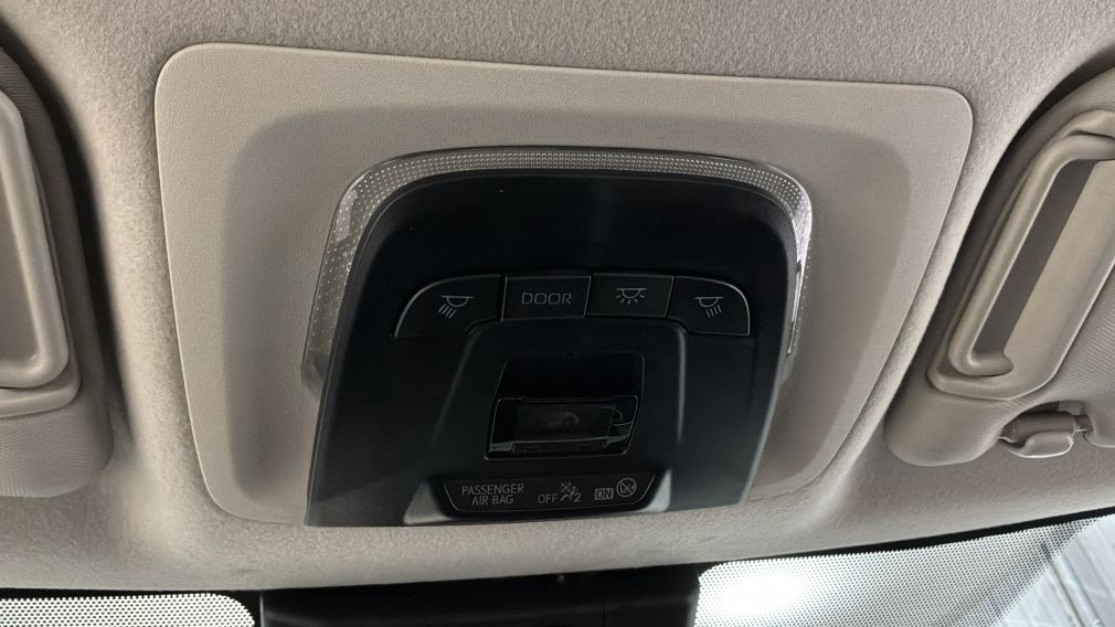 Toyota Corolla LE 2025 d&rsquo;occasion à vendre - 24