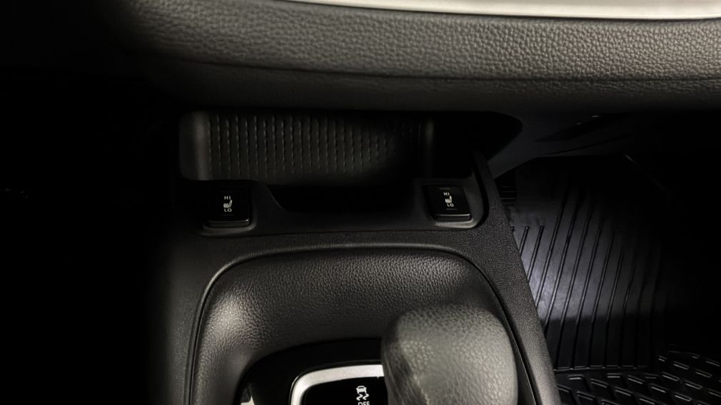 Toyota Corolla LE 2025 d&rsquo;occasion à vendre - 18