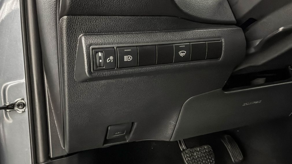 Toyota Corolla LE 2025 d&rsquo;occasion à vendre - 21