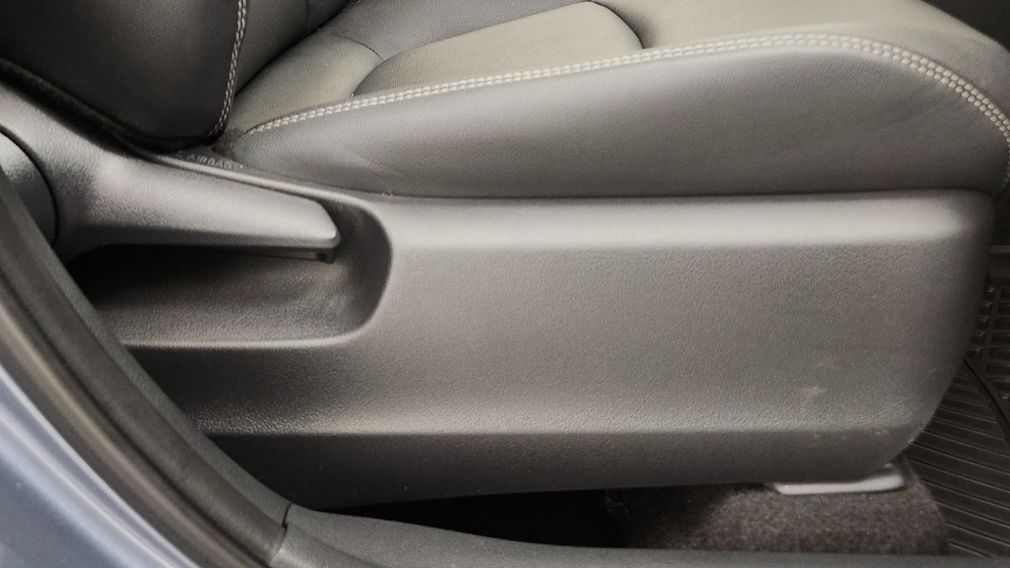 Toyota Corolla XLE 2022 d&rsquo;occasion à vendre - 19